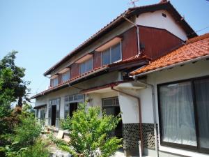 断熱性能が低いシングルガラスサッシでした。