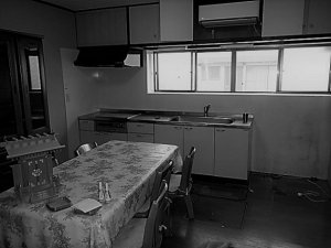 壁付けのキッチン