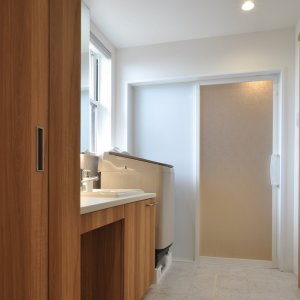 整った洗面ルーム