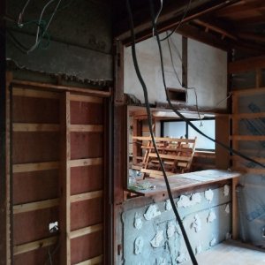 この辺りに対面のキッチンを計画します。